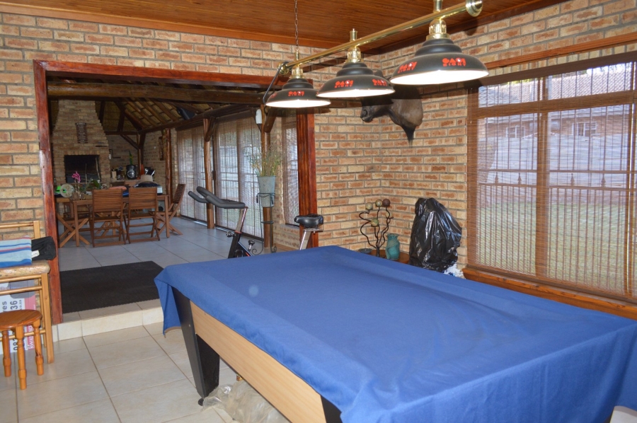 6 Bedroom Property for Sale in Doringkruin North West